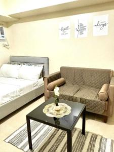 Avida Riala IT Park 21st Floor Studio with Mountain & City View