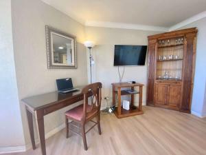 BUHO Estudio Playa Miramar AC Pool Parking