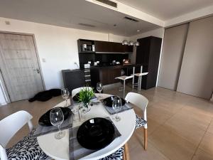 LOFT DE LA BAHIA GRANDE NORDELTA - Monoambiente 40 M2 con cochera cubierta- TIGRE