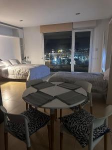 LOFT DE LA BAHIA GRANDE NORDELTA - Monoambiente 40 M2 con cochera cubierta- TIGRE