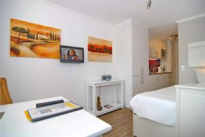 Metropol, Whg 1, Landseite 1OG