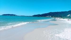 Apartamento 2 quartos na Praia em Florianópolis