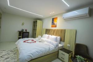 شقه فندقيه في نزلة السمان