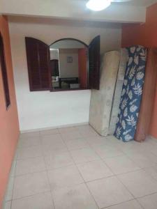 Conforto e simplicidade! Casa top com garagem, cozinha, banheiro e quarto