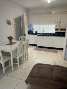 Ap com um dormitório 30m da praia de Mariscal