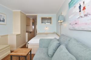 Metropol, Whg 216, Seeseite 9OG