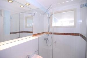 Metropol, Whg 216, Seeseite 9OG