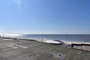 Metropol, Whg 28a, Seeseite 1OG