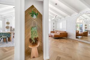 Apollo Bay Gone Surfin