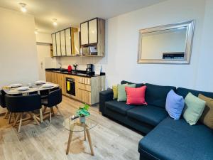 MONTERRICO POLO APARTS #21 - Dpto 2 Dorm Frente Embajada de USA