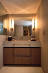 LUXURY PARKSIDE PENTHOUSE IN CONDESA, Private Terrace & Jacuzzi