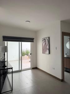 Casa Romaoc - Casa moderna en Residencial Campestre