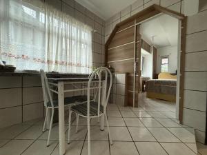 CASA DE TEMPORADA 3 Quartos No coração das três melhores praias do Norte da Ilha Praia Brava, Lagoinha e Ponta das Canas