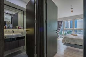 Medan Modern Stay 2BR Close to Malls and City Center