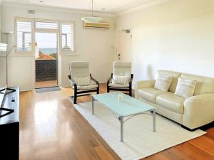 Balmoral Beach Lifesaver - Executive Listing - RAG25