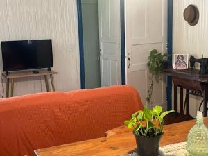 Casa para 8 Pessoas com jardim Próx Avenida Cataratas corredor turistíco de 03 quartos e garagem