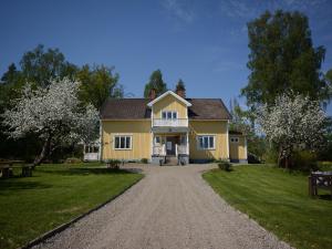 Real Swedish country house is ideal for large families