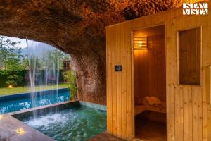 StayVista at The Grotto with Pool & Jacuzzi