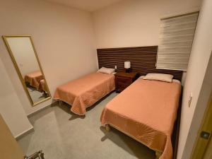 102 Un Modern Living