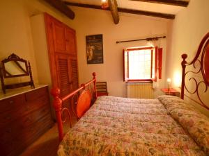 Holiday Home with Garden and shared pool