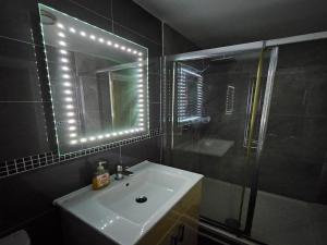 Standard Single Room - Shared