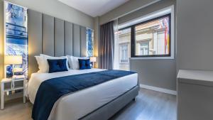 Superior Double Room room in Lisbon Sao Bento Hotel
