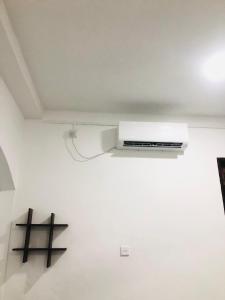 White house ahangama