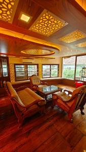 Anugraha Houseboat Ambassador