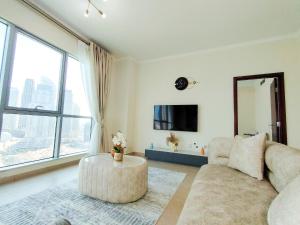 3BR Luxury Burj Residence Full Burj Khalifa