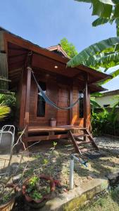 Yellow Coco Gili Gede