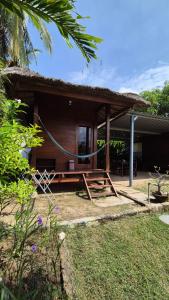 Yellow Coco Gili Gede