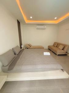 Chaisona at Khanom Cottage