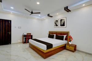 Super Townhouse Guduvancheri Junction Formerly Zafe Commercial