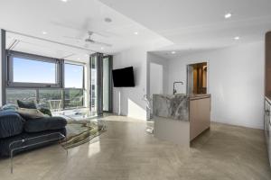 Bright 1-Bed Apartment in Brisbane CBD