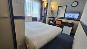 Toyoko Inn Tokyo Akigawa-eki Kita-guchi