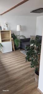 Charmantes und neu renoviertes Apartment in der Nähe des Flughafens