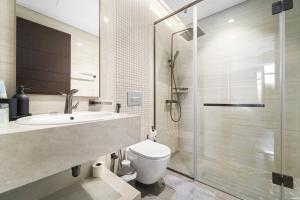 Modern 2BR at Nobles Tower Near Downtown