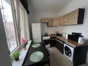 Przestronna kawalerka Mokotów dla 3 osób