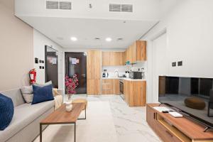 Silkhaus Vacation Homes Bright & Cozy 1BDR in Al Maryah Vista