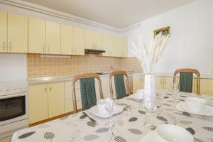 Sladana direct at the beach