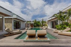 Villa Selena Space Luxury 4BR 15m Pool BBQ Staffed