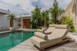 Villa Selena Space Luxury 4BR 15m Pool BBQ Staffed