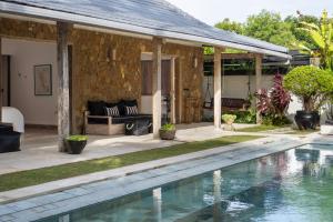 Luxe Bali Seminyak Villa by Betterplace