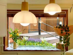 10 minutes from Hongdae Station, 3 rooms 2 bathrooms, king bed, private yard, free parking, up to 7 guests, free luggage storage