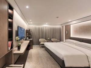Beijing International Hotel