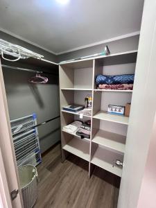 Moderno departamento en Macul con ubicación privilegiada