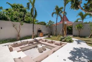 Villa Batu, Superb 4BR beachside