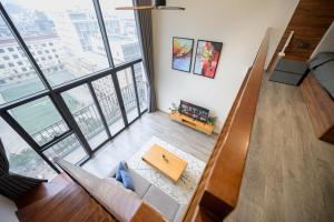 PentStudio Duplex Apartment