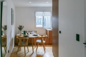High-end studio in Pariss 8th arrondissement
