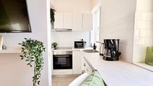 READABOUT IT - Stylish Central Studio